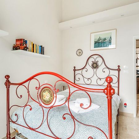 Bright Apartment With Private Garden And Balcony Floransa Dış mekan fotoğraf