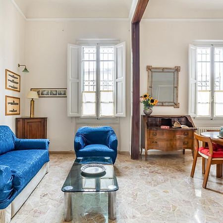 Bright Apartment With Private Garden And Balcony Floransa Dış mekan fotoğraf