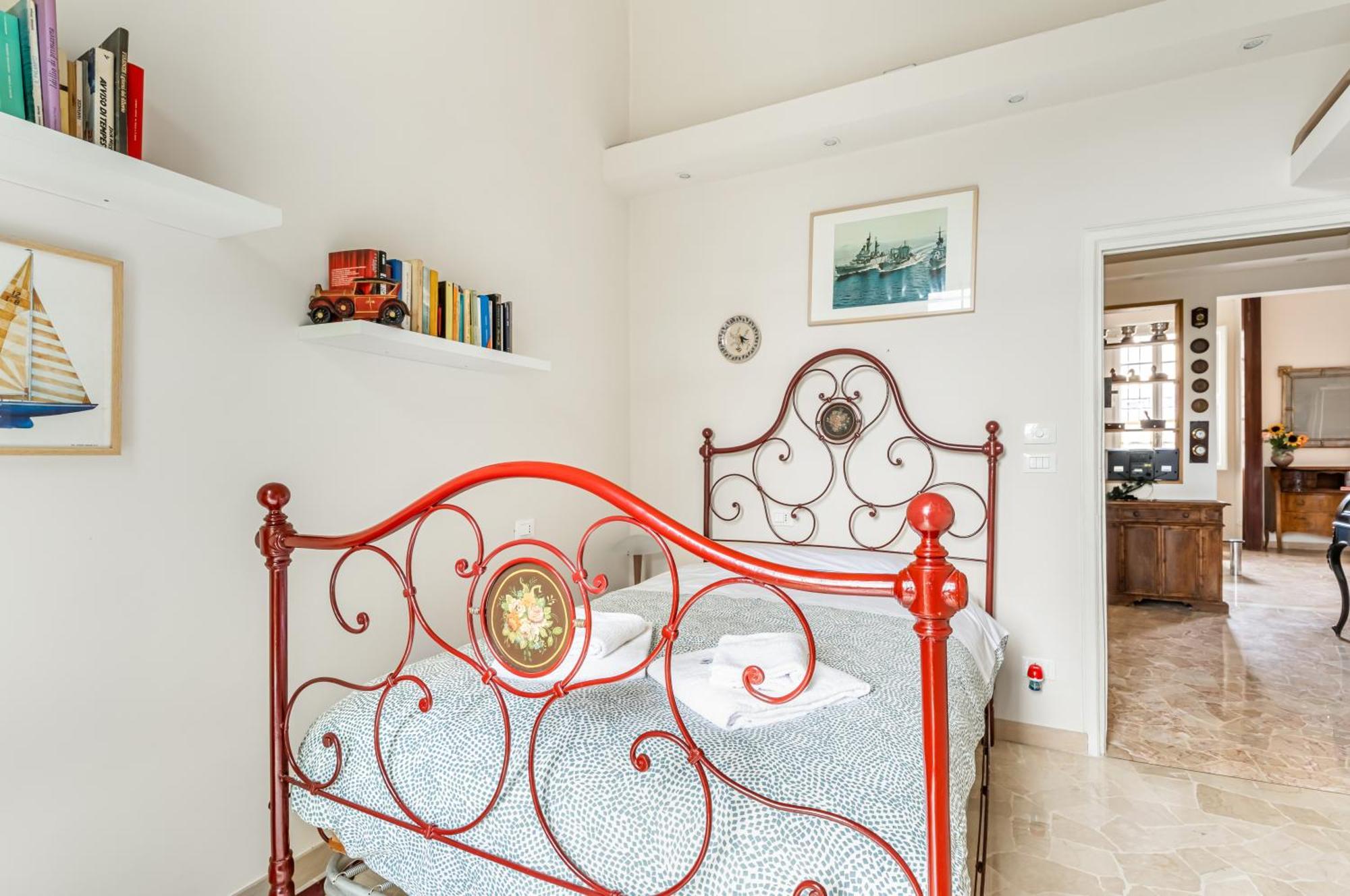 Bright Apartment With Private Garden And Balcony Floransa Dış mekan fotoğraf