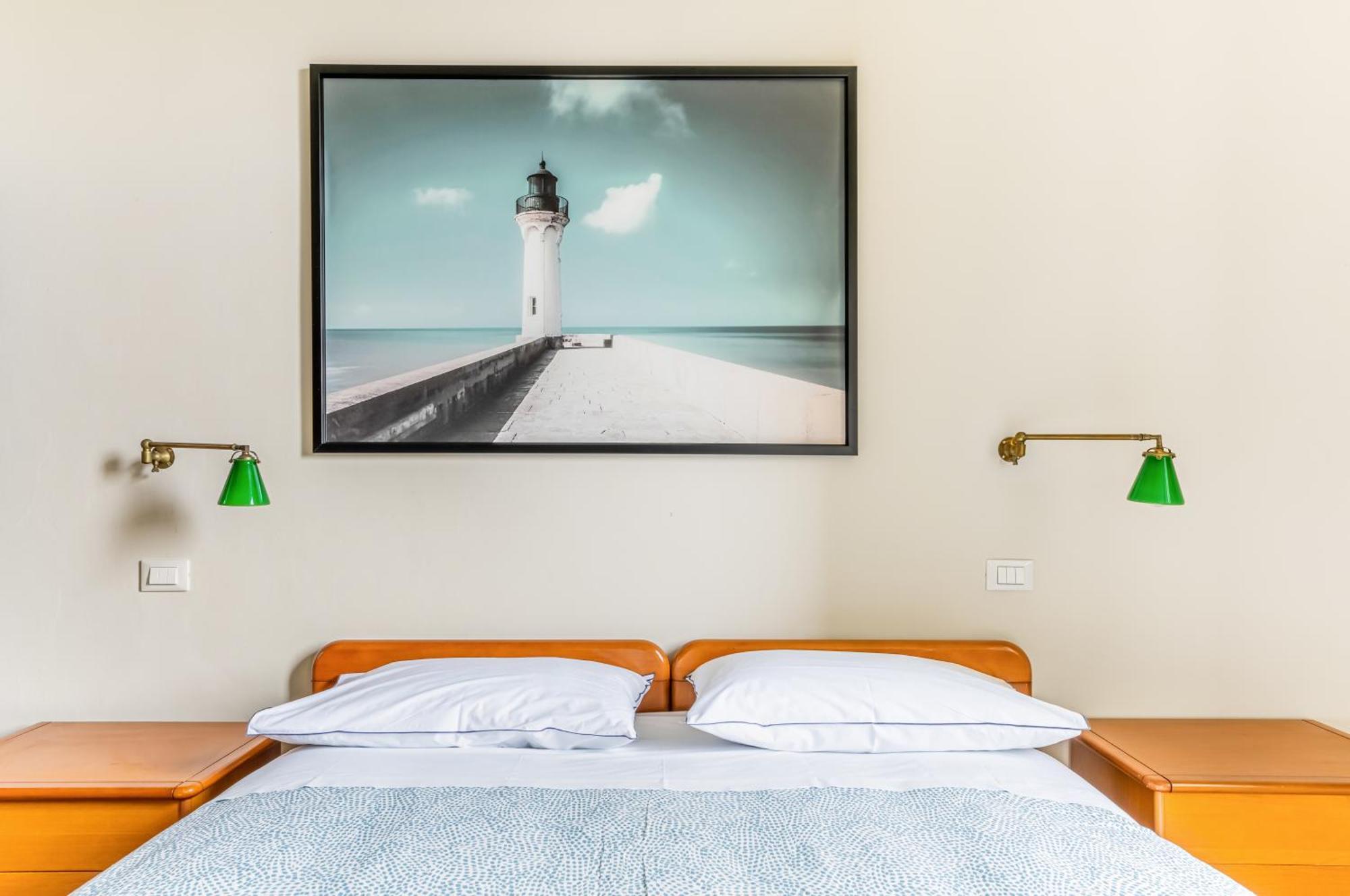 Bright Apartment With Private Garden And Balcony Floransa Dış mekan fotoğraf