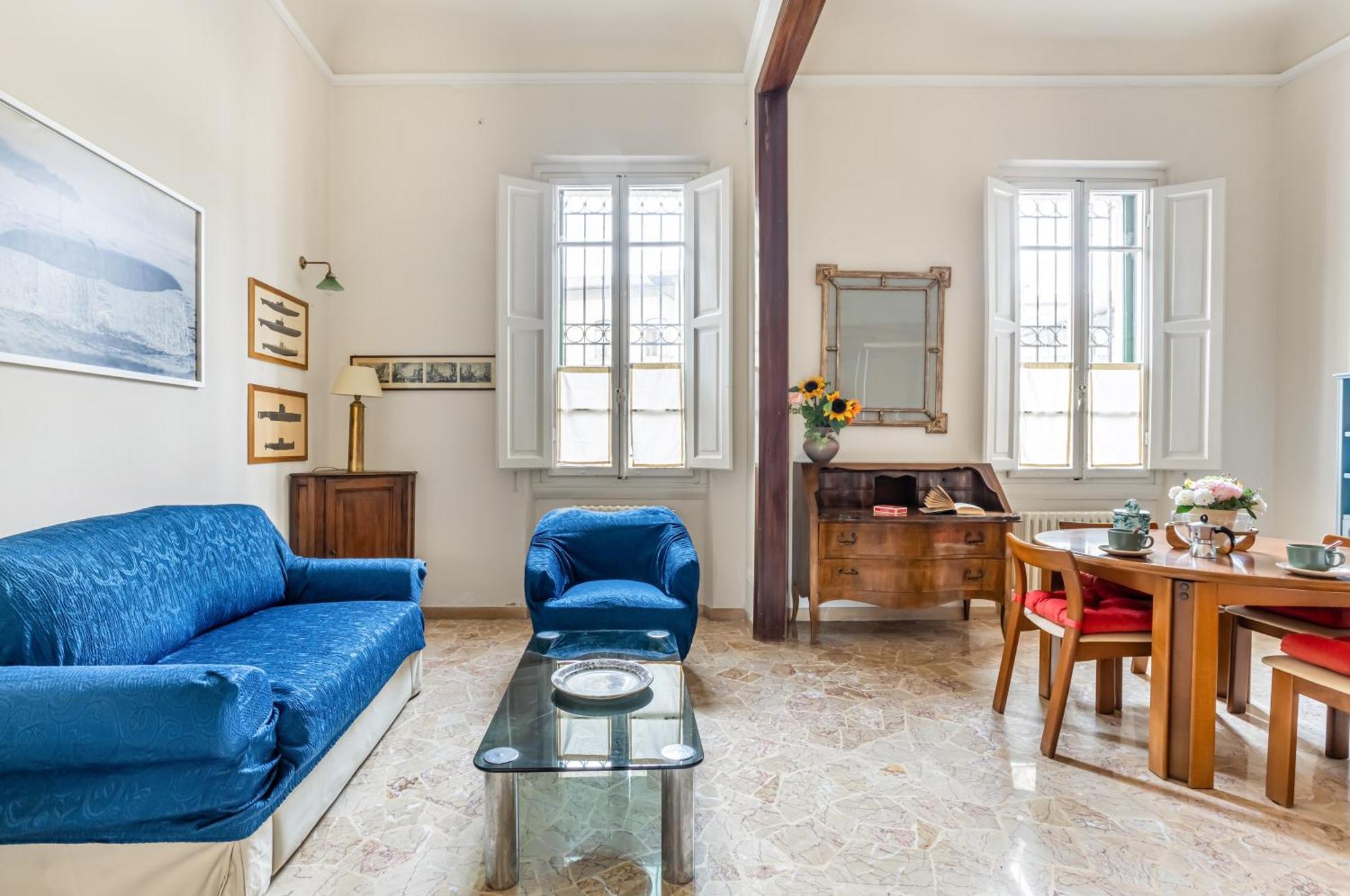 Bright Apartment With Private Garden And Balcony Floransa Dış mekan fotoğraf
